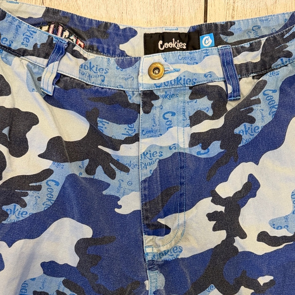 Cookies Blue Camouflage Cargo Pants - Picture 2 of 4